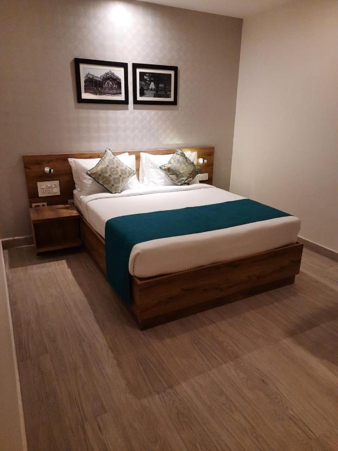 Regenta Inn Grand Koramangala By Royal Orchid Hotels Bangalore Dış mekan fotoğraf