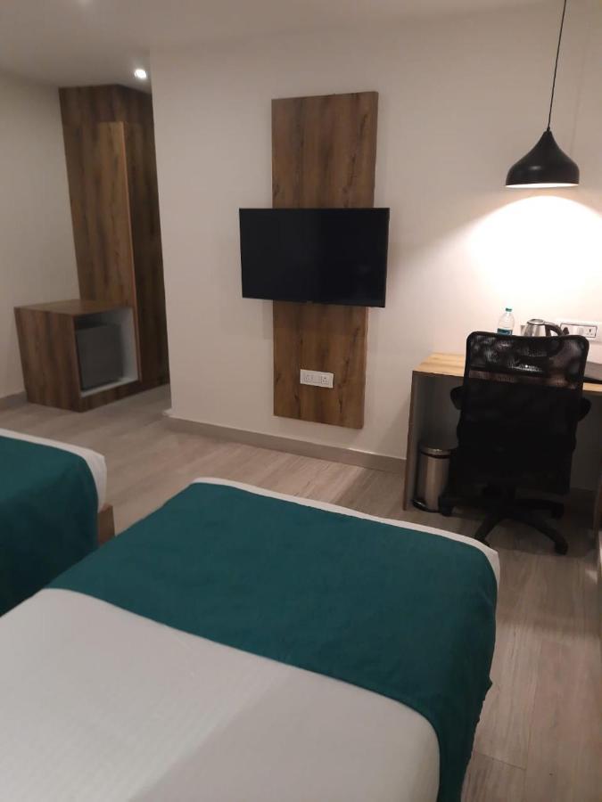 Regenta Inn Grand Koramangala By Royal Orchid Hotels Bangalore Dış mekan fotoğraf